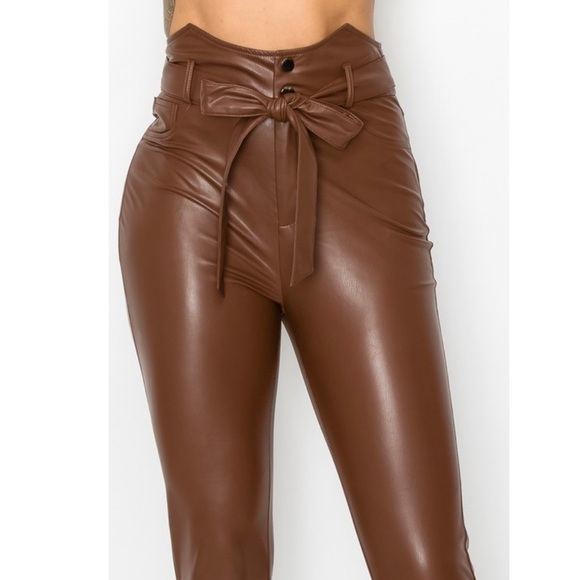 High waisted faux leather skinny pants - Picture 4 of 7
